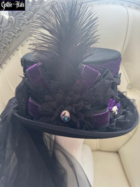 Purple Lace Top Hat 58cm