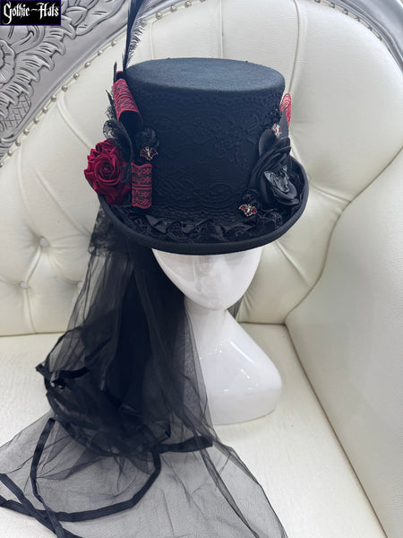 Red Roses n Bats Top Hat 55cm