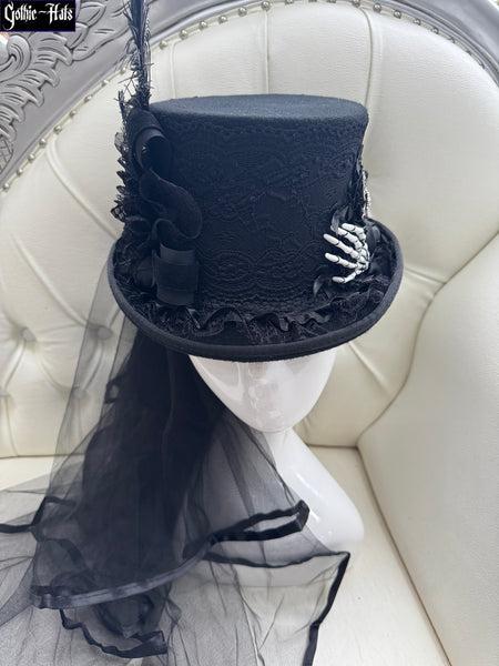 Raven Top Hat 55cm
