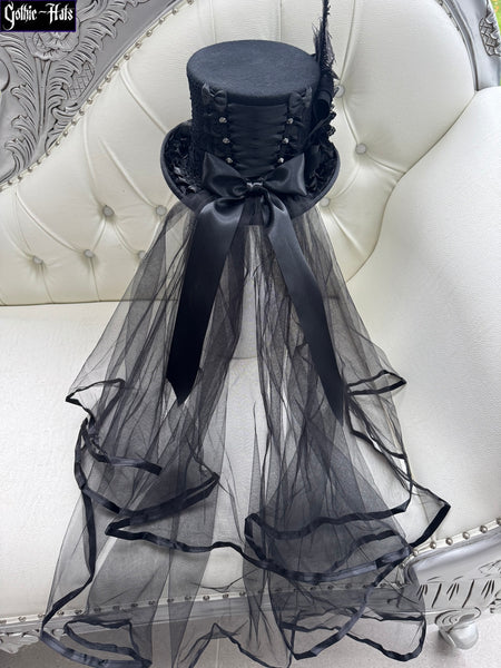 Raven Top Hat 55cm