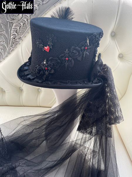 Hearts Top Hat 59cm