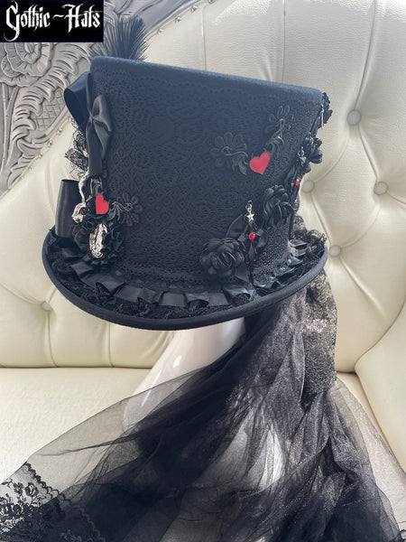 Hearts Top Hat 59cm